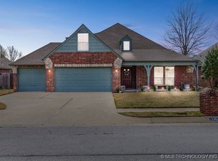 7354 E 119th St S, Bixby, OK 74008