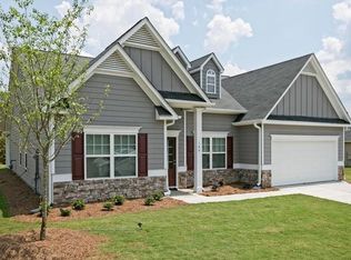 240 Windpher Rdg, Hampton, GA 30228