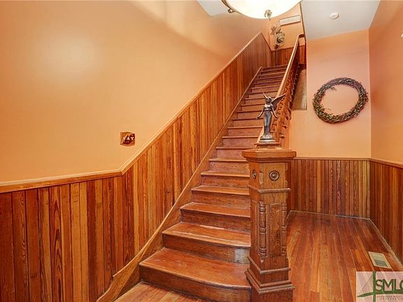 5th image of 223 E Bolton St #B