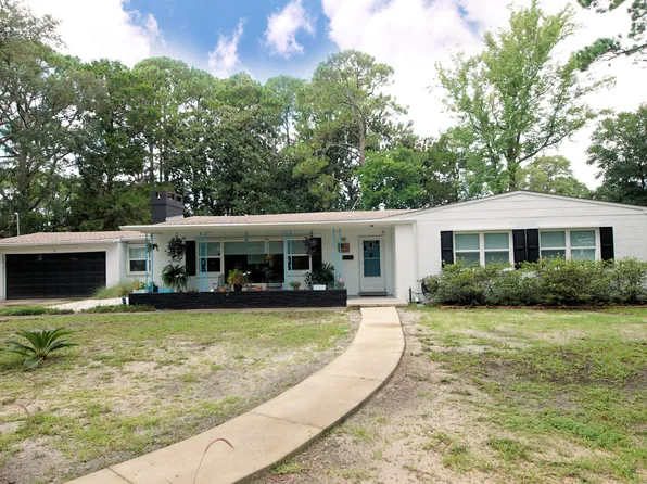 33 1st St SW, Fort Walton Beach, FL 32548