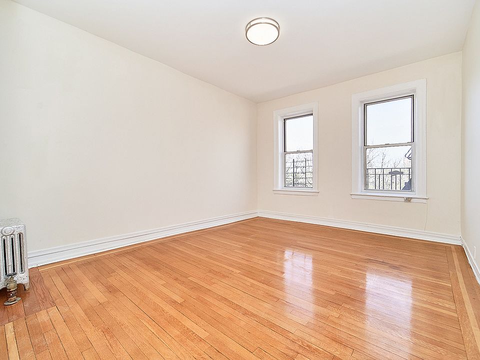 1st image of 227 Haven Ave APT 4e