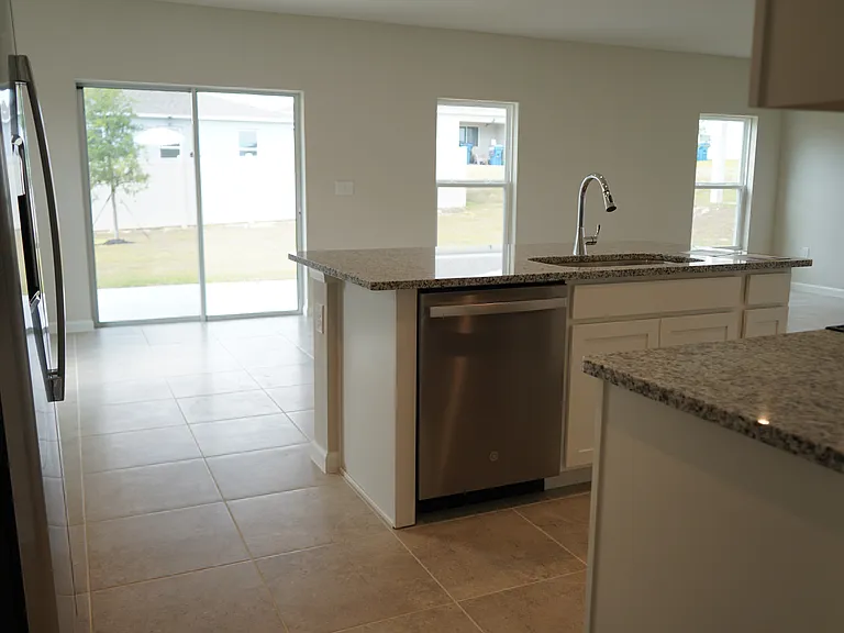 2748 Ginger Ln — Photo 10