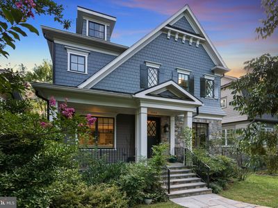 5304 Dorsett Pl NW, Washington, DC, 20016