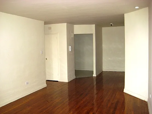 Rented by Kings & Queens | media 4