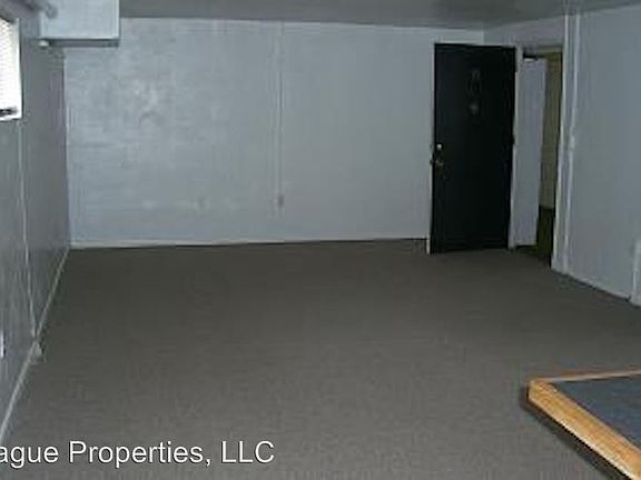 4th image of 901 Greenway Ct APT 15