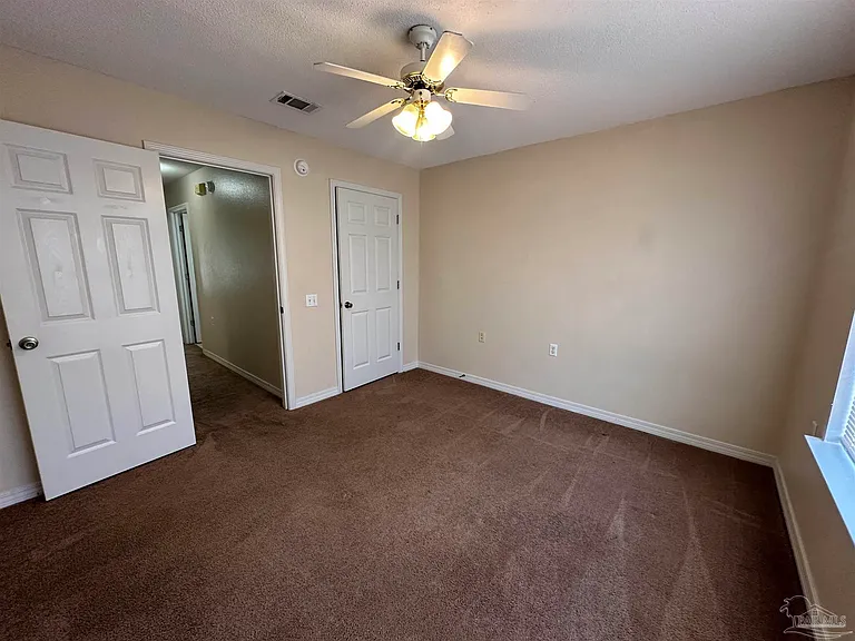 3001 Flintlock Dr — Photo 8