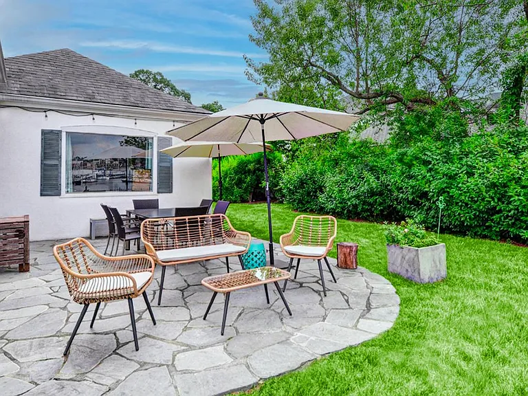632 Shore Acres Dr — Photo 4