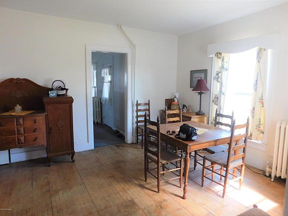 2nd image of 147 Main St