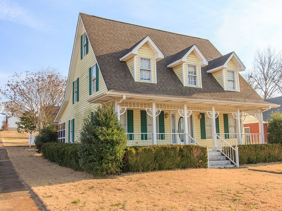 1st image of 227 W Court Ave