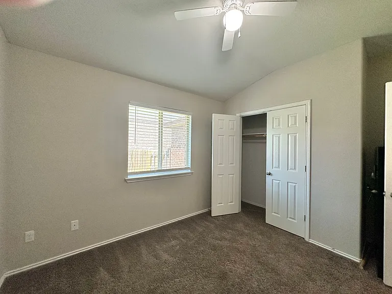 1118 Juneberry Park Dr — Photo 12