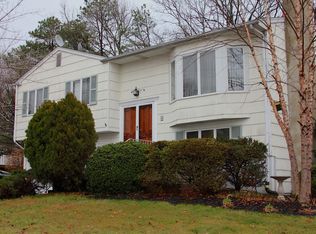 2 Cherryhill Rd, Milltown, NJ 08850