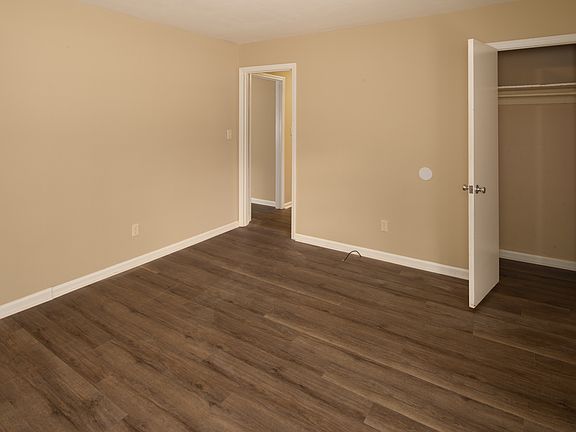 livingRoom1-02_09222021
