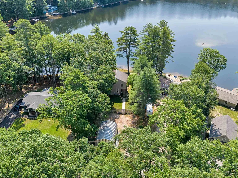 77 Barkers Pond Rd — Photo 28