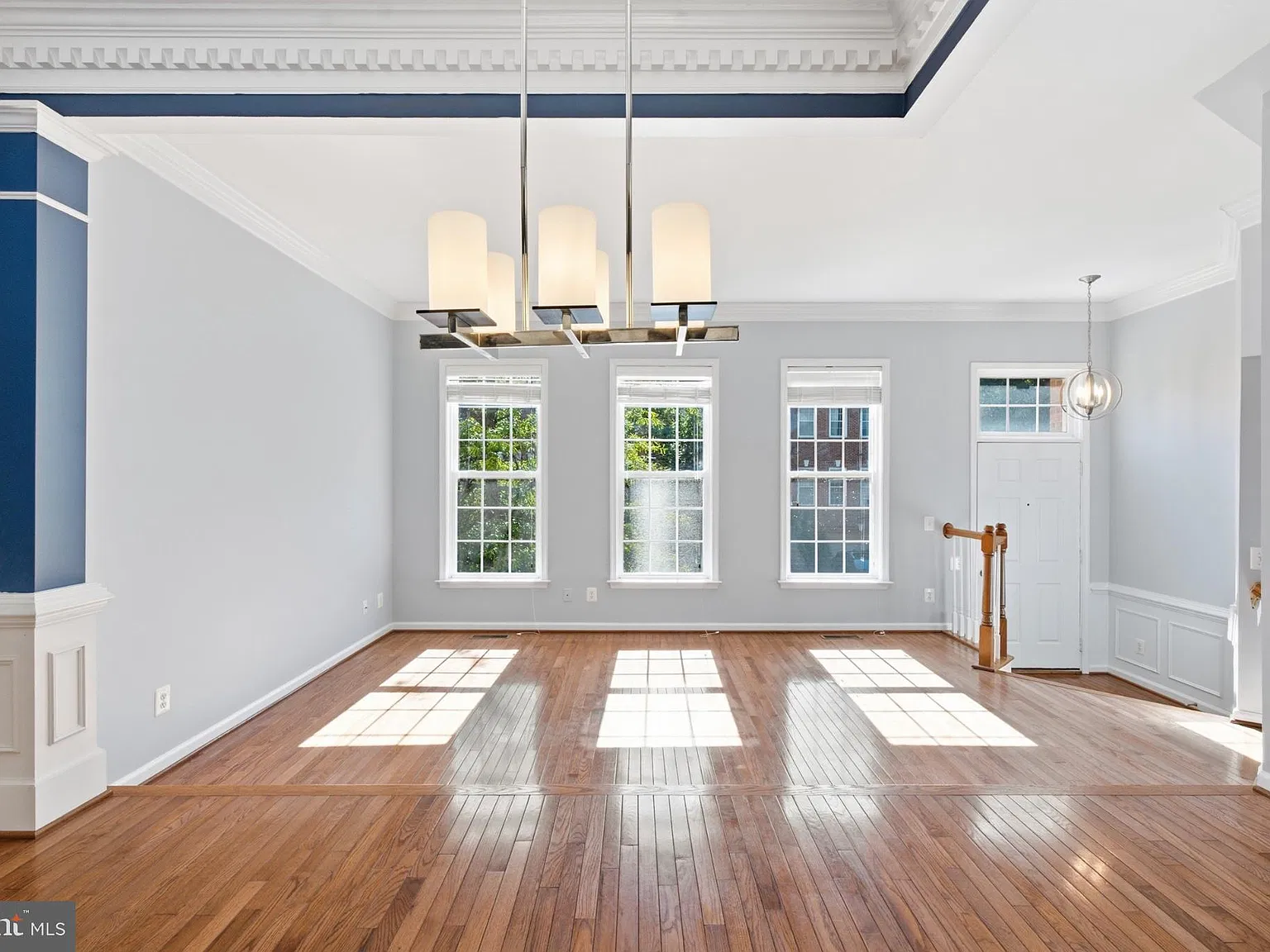 3 bed, 4.0 bath, 1944 sqft, $3,500 — Photo 4