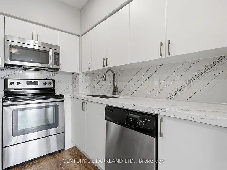 1638 Bloor St W #602 — Photo 16