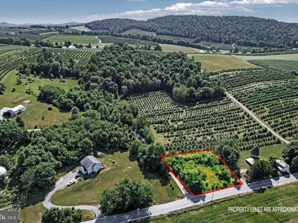 695 Mount Tabor Rd, Bendersville, PA 17306