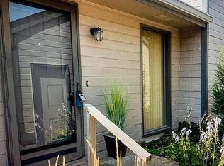 15309 T St #1, Omaha, NE 68137