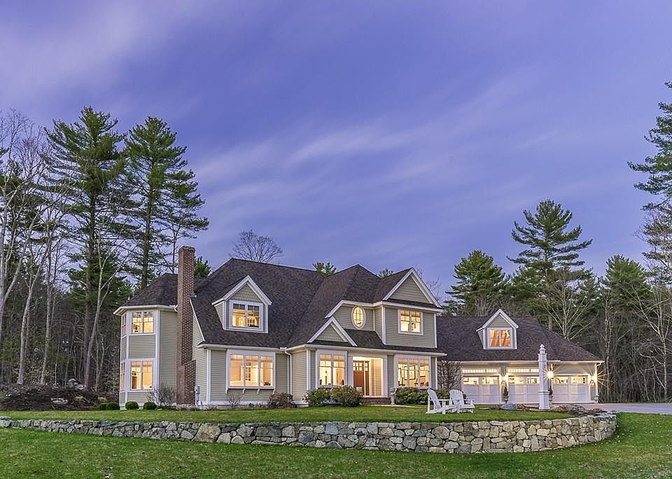 1st image of 7 Sagamore Ln