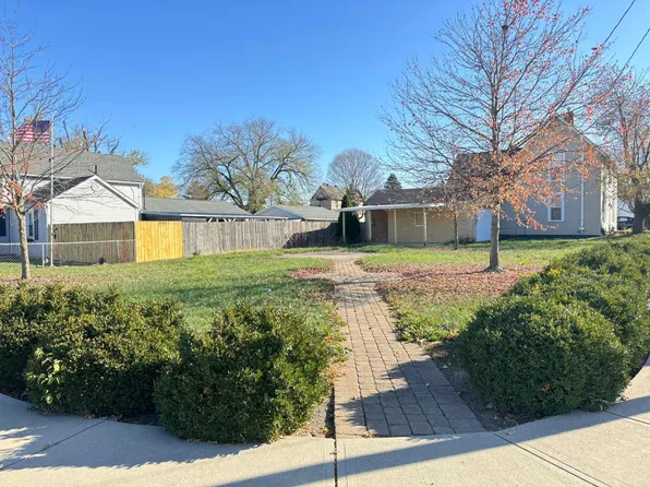972 S Pickaway St, Circleville, OH 43113