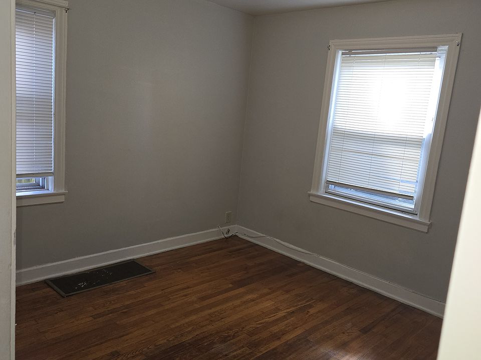 1st image of 7339 S Sacramento Ave #1