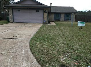 8723 Valley Song Dr, Houston, TX 77078