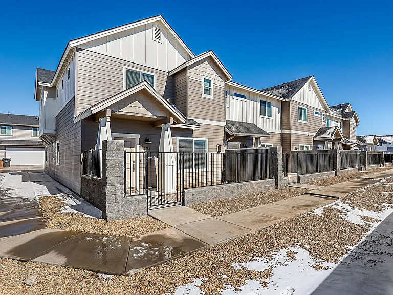12255 Bliss Ave — Photo 11