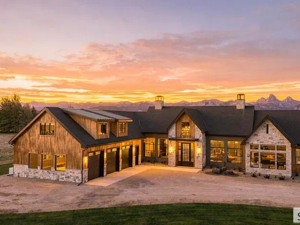 2222 Daydream Dr, Tetonia, ID 83452