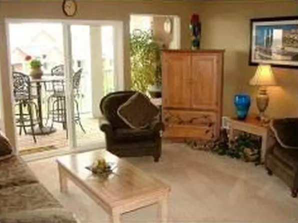 316 56th St Unit 315, Kenosha, WI 53140