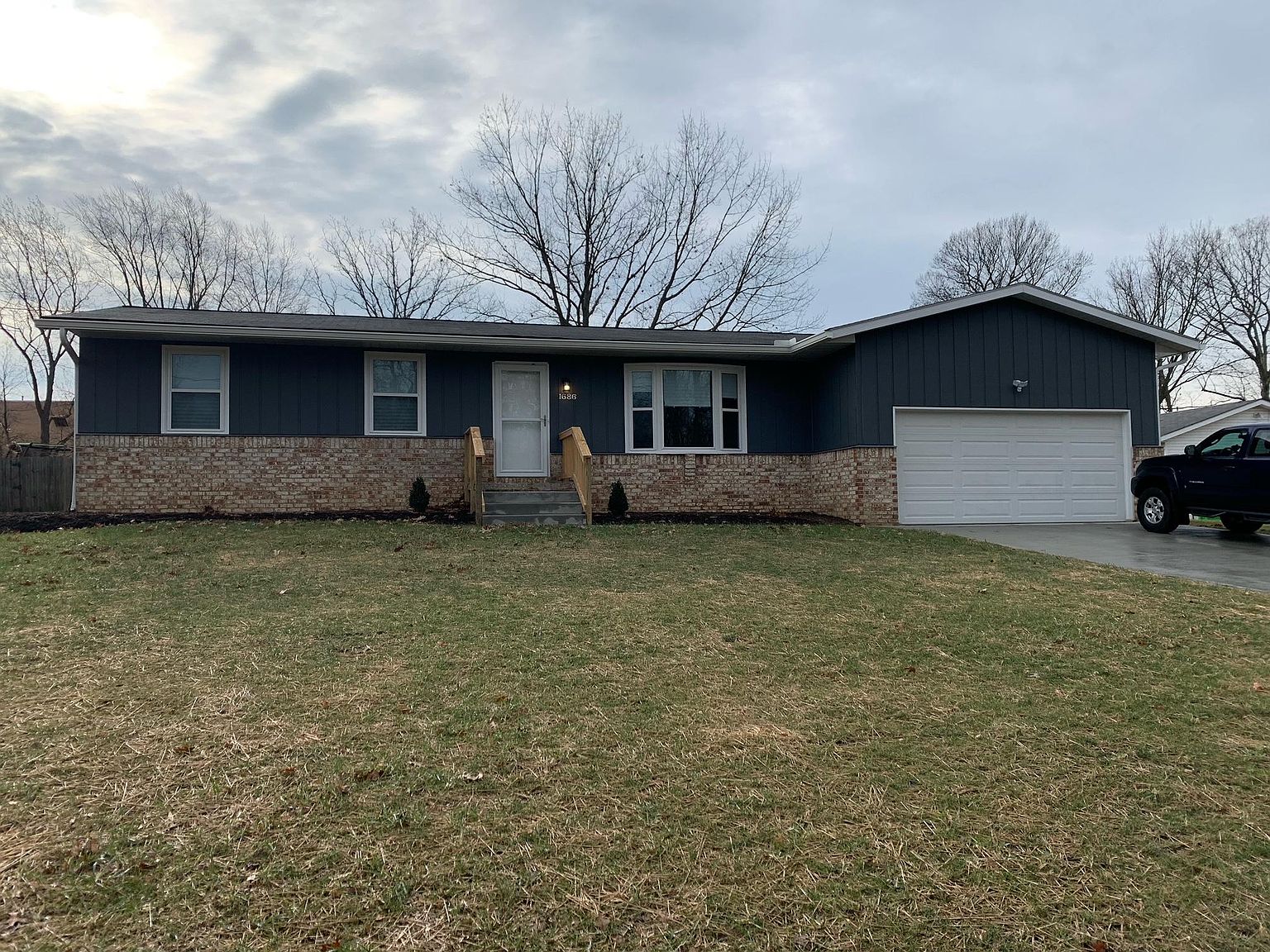1686 Higby Dr, Stow, OH 44224 Zillow