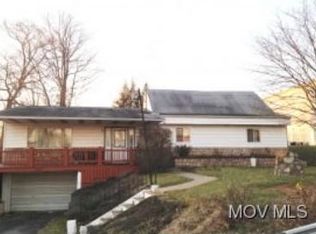2617 Cypress St, Parkersburg, WV 26101
