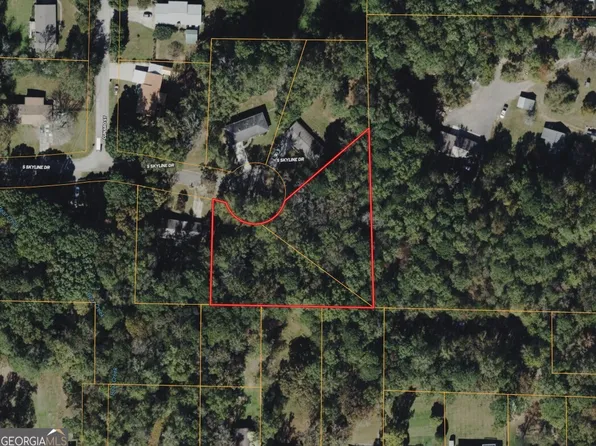 6166 S Skyline Dr, Douglasville, GA 30135