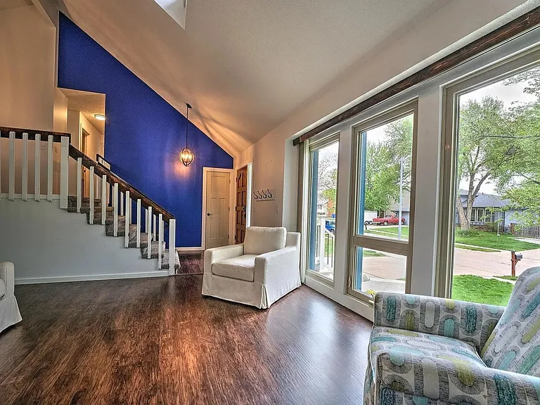 1329 Scott Rd — Photo 11