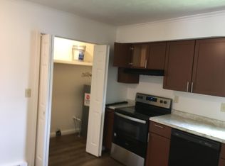 307 W Stockton St #B, Marion, IL 62959