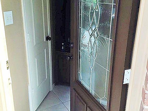 3rd image of 19502 Sandy Bank Dr