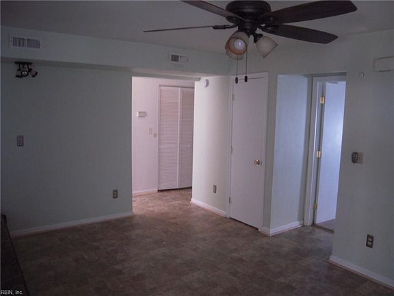 5th image of 1311 E Ocean View Ave APT F1