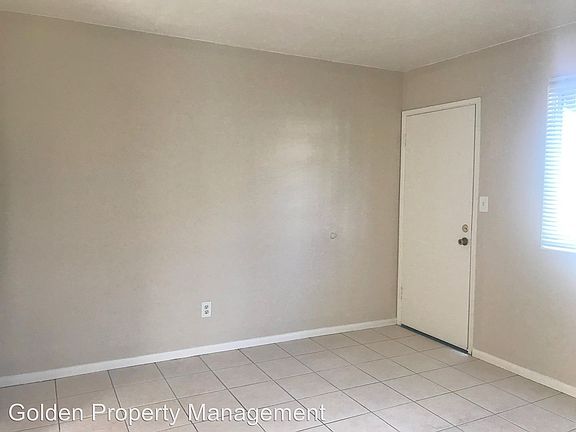 4th image of 4210 Haines St APT 1
