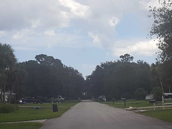 4th image of 7505 Fort Walton Ave