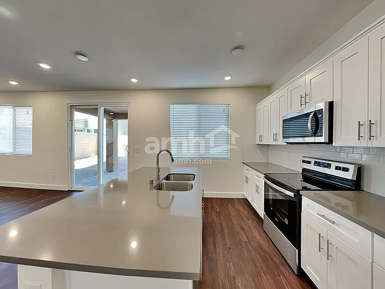 8838 Carmine Cob Ave — Photo 5