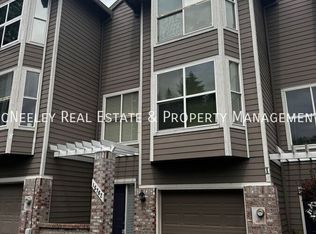 15762 SW Flagstone Dr, Beaverton, OR 97007