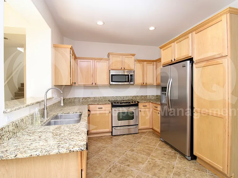 26409 N Babbling Brook Dr — Photo 3