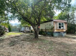 206 McNeil St, Ingram, TX 78025