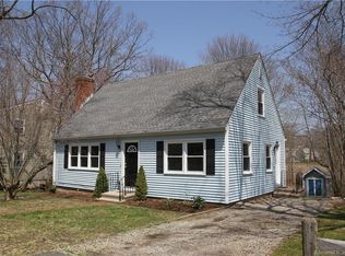 19 Farm River Rd, Branford, CT 06405