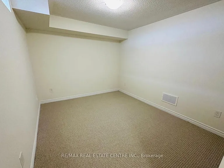 673 Ribstone Ct — Photo 15