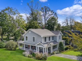 25 Halsted Pl, Rye, NY 10580