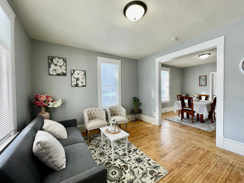 1st image of 3339 Sheridan Ave N