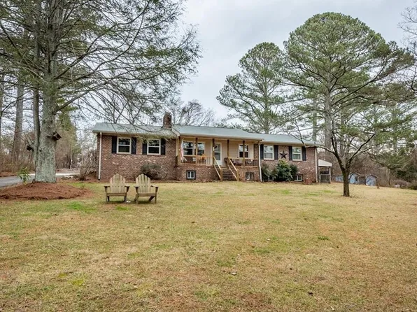 401 Georgianna St, Jasper, GA 30143