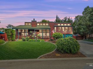 2958 E Starview Dr, Boise, ID 83712