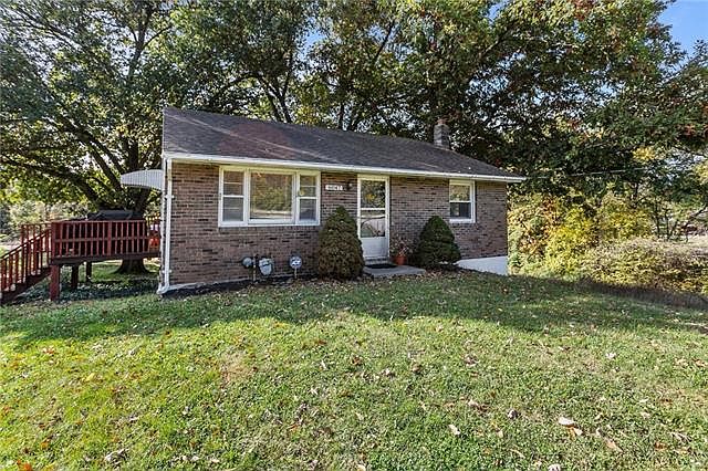 1st image of 6047 Holliday Dr