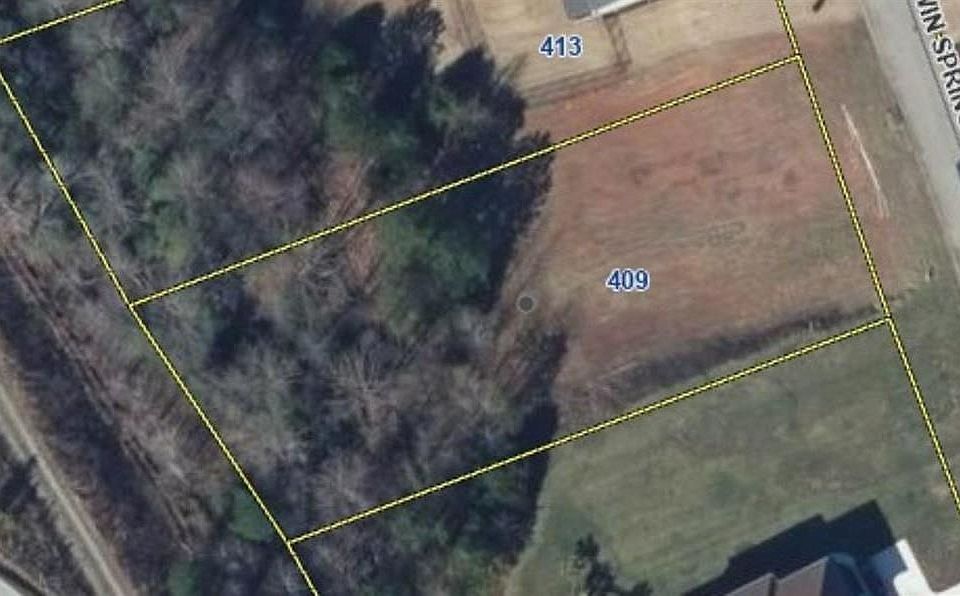 2nd image of 409 Twin Springs Dr