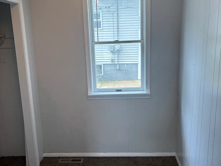 901 N Henry St — Photo 11